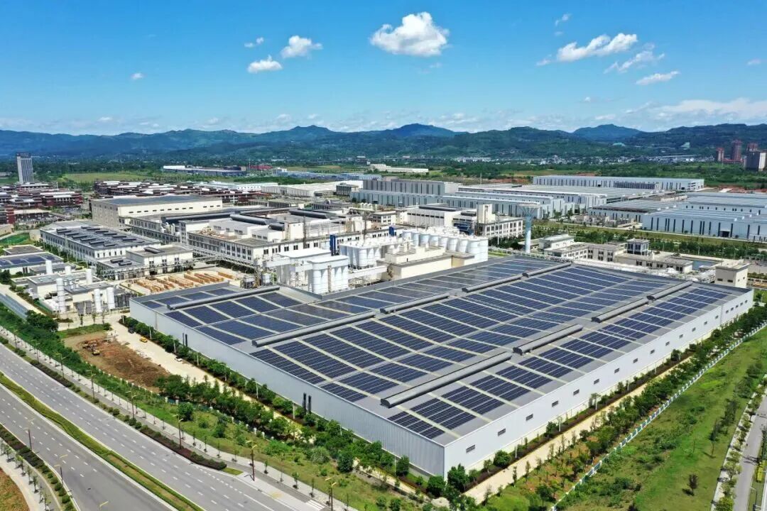 中國(guó)建材集團(tuán)8家企業(yè)獲評(píng)國(guó)家卓越級(jí)智能工廠，引領(lǐng)人工智能行業(yè)應(yīng)用系統(tǒng)集成服務(wù)新標(biāo)桿